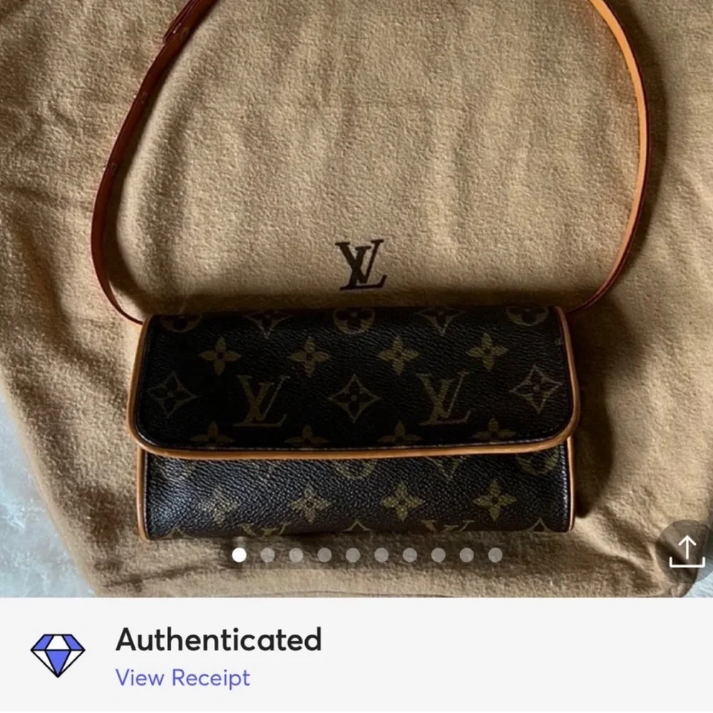 Vintage Louis Vuitton Fanny Pack - Picture 7 of 12